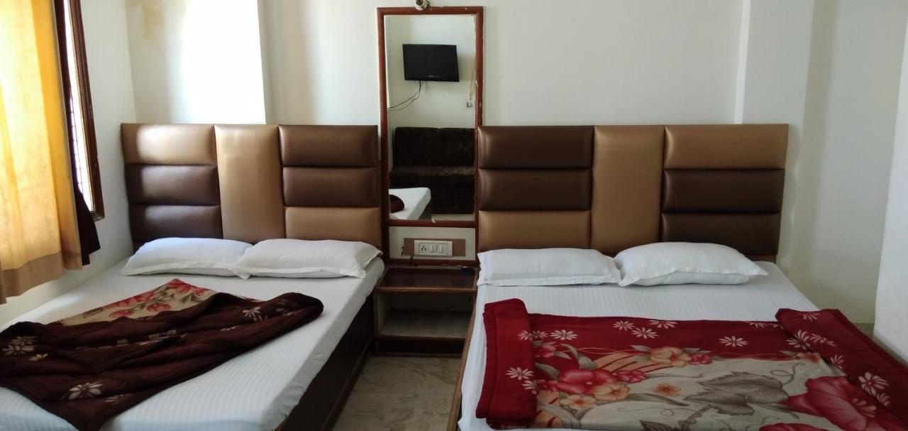 Hotel Euro International 뉴델리 외부 사진
